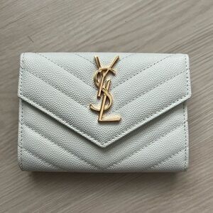 White and Gold Envelope Wallet